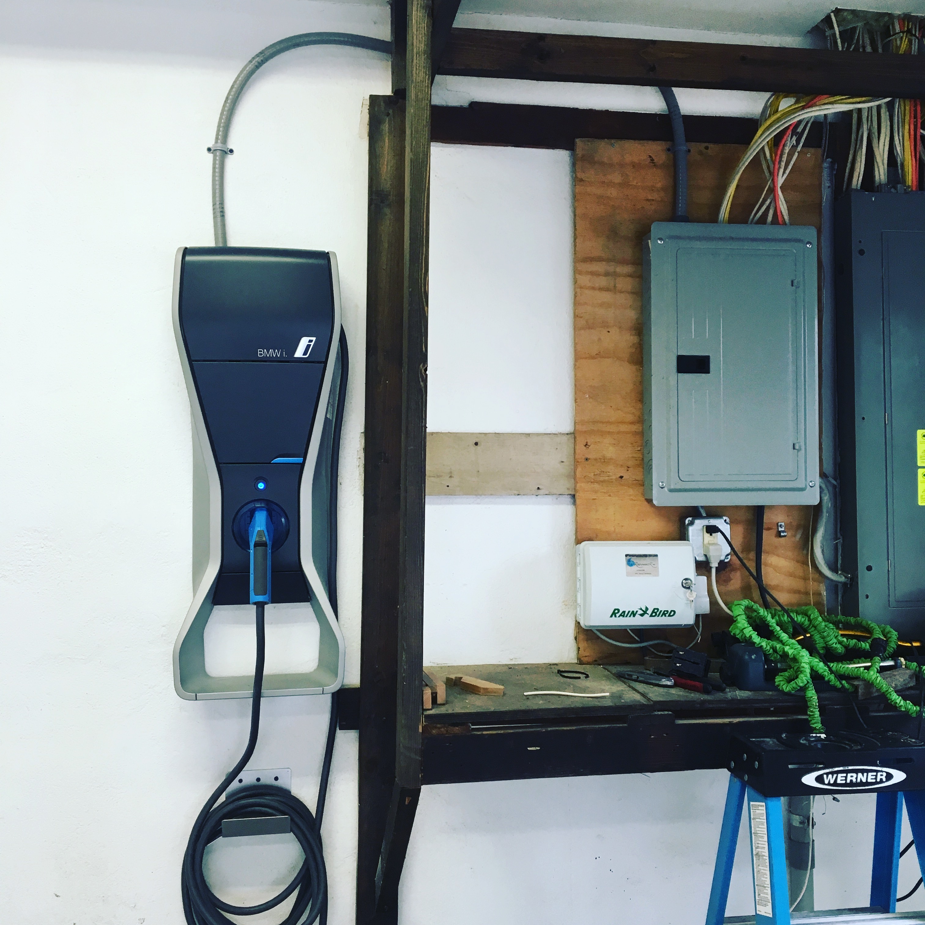 Level 2 EV charger installation in Surrey BC